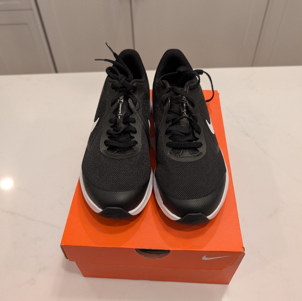 Nike Downshifter New In Box - Picture 3 of 5